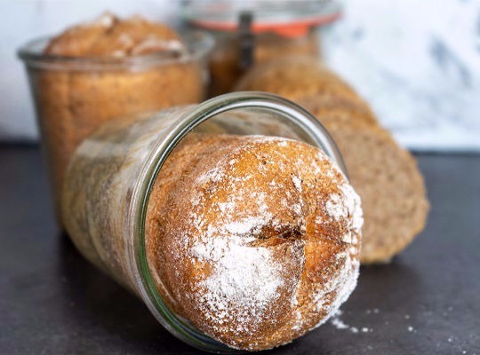 Brot im Glas